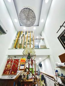 Nhà bán Lý Thái Tổ, Quận 10, 40m2, 5 tầng BTCT, 6m, 8.6 tỷ